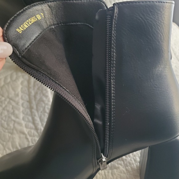 Black Square Toe Block Heel Ankle Boots Size 7 - Picture 4 of 10